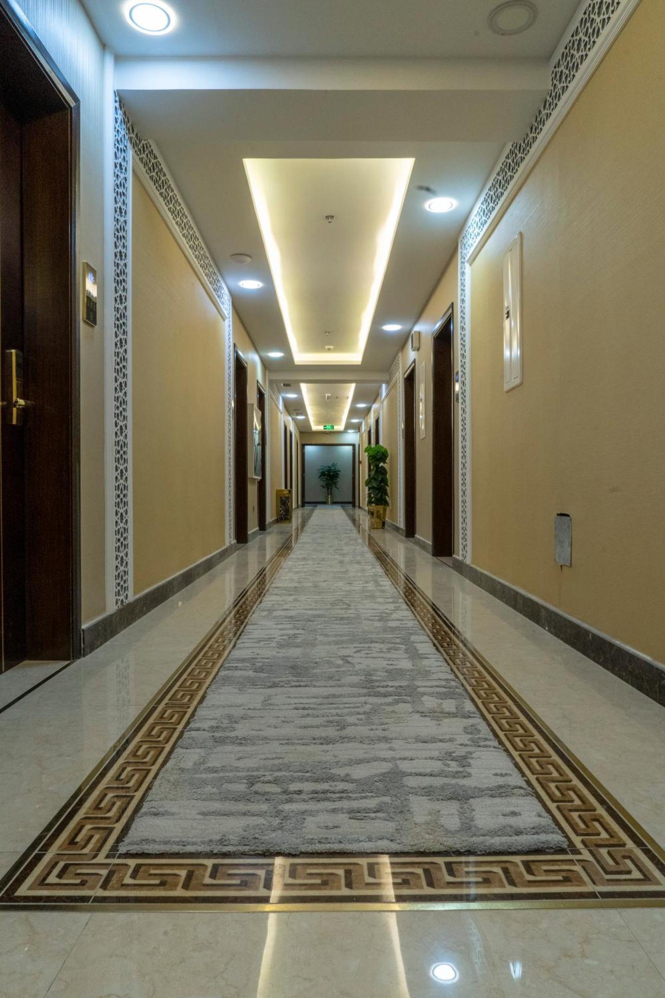 Golden Tower Hotel AlKhobar Corniche Exterior foto